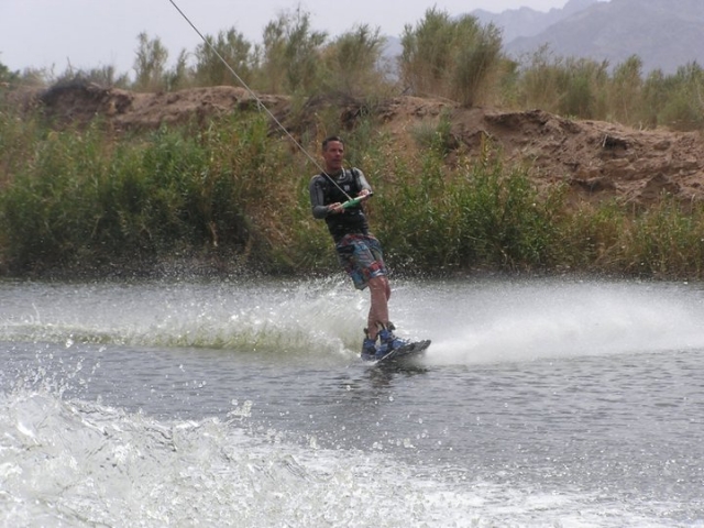 Vuelta de wakeboard